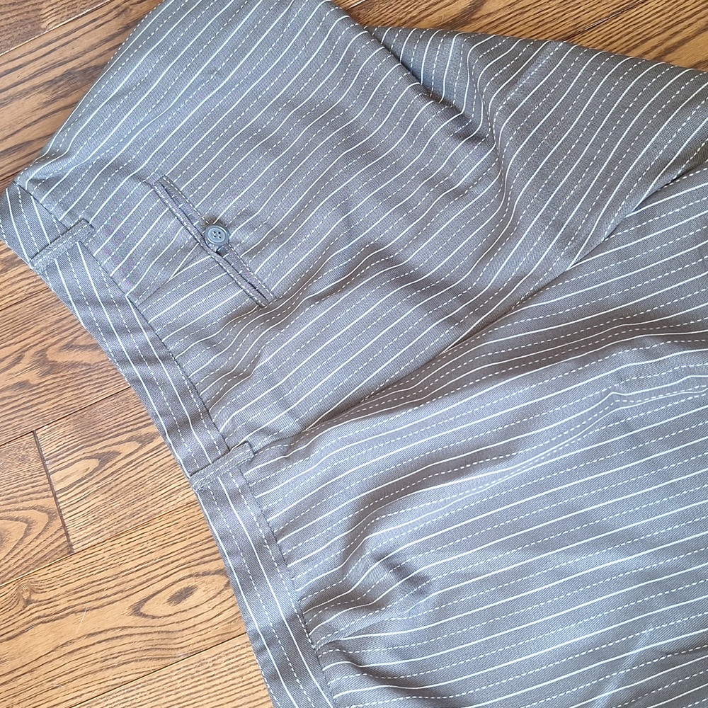 Nygard Striped Gray Pants - Picture 7 of 7
